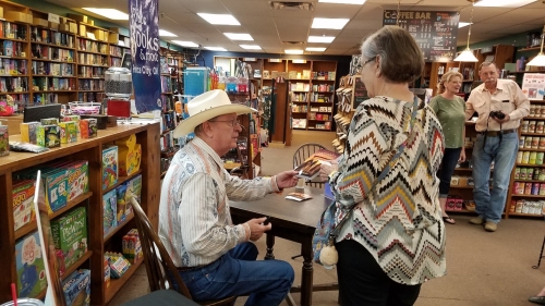 (8/27/2022) E. Joe Brown signing his new novel at Brace Books and More